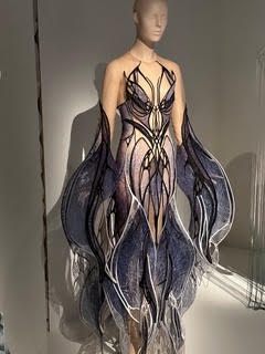 Robe Iris van Herpen